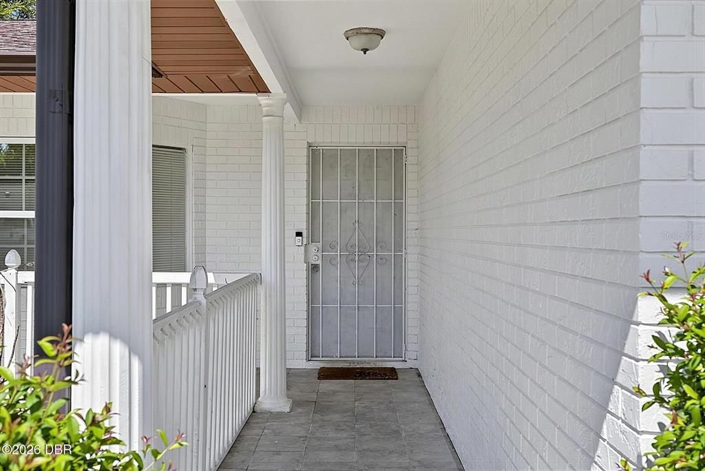 En Venta: $270,000 (2 camas, 2 baños, 1287 Pies cuadrados)