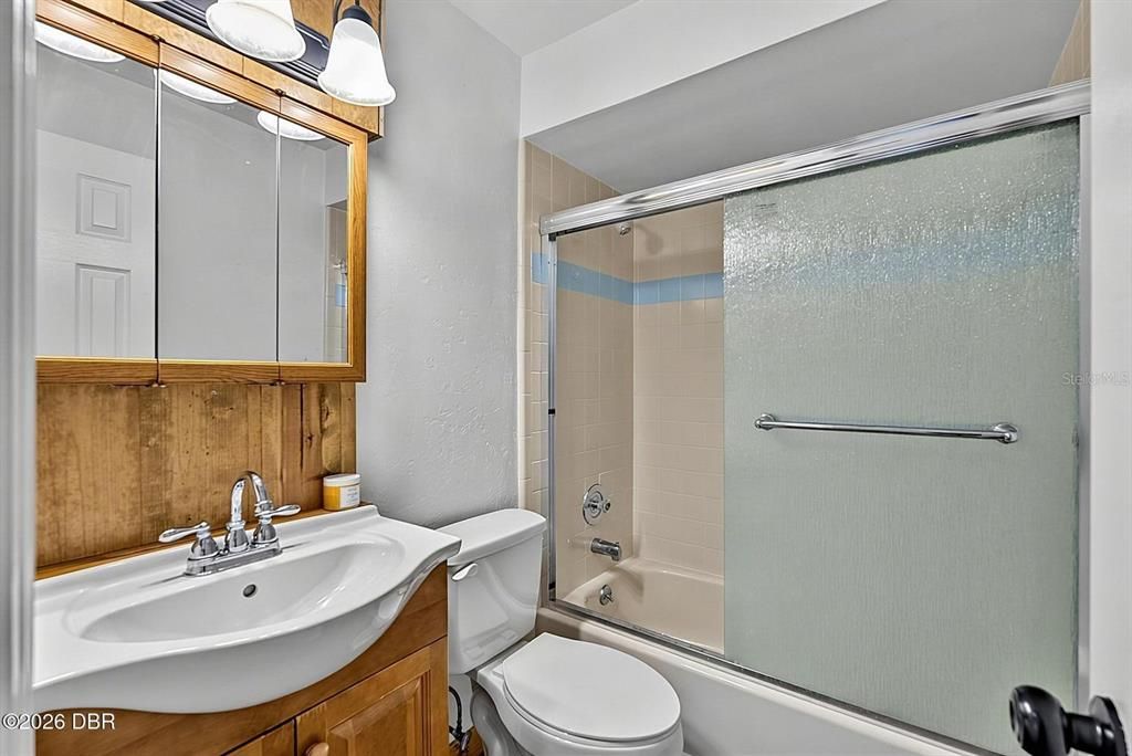 En Venta: $270,000 (2 camas, 2 baños, 1287 Pies cuadrados)