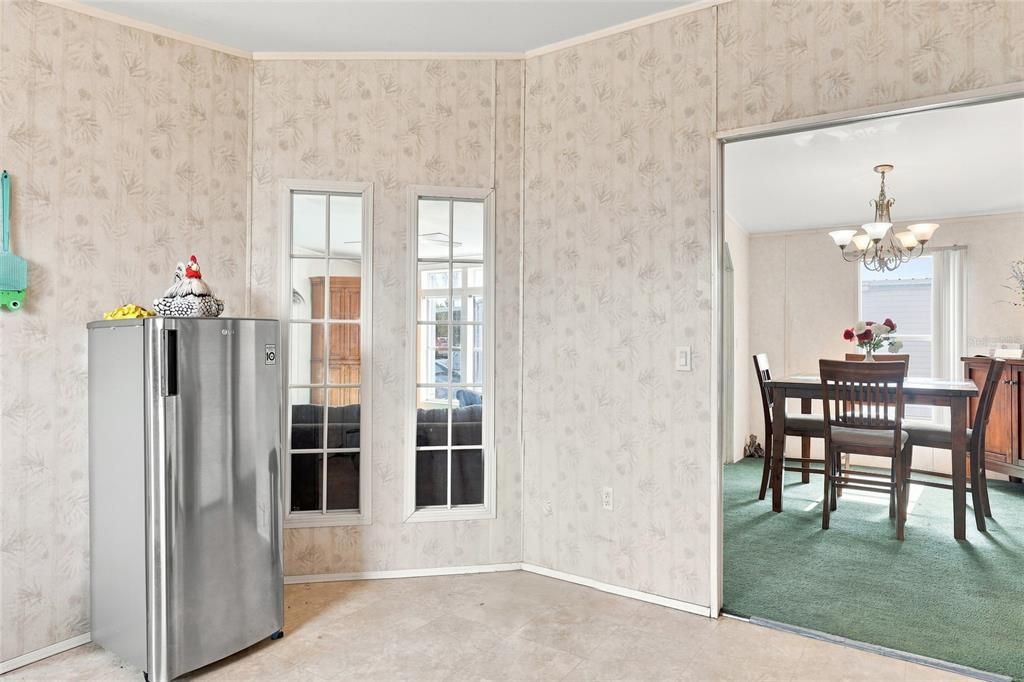 For Sale: $119,000 (3 beds, 2 baths, 1512 Square Feet)