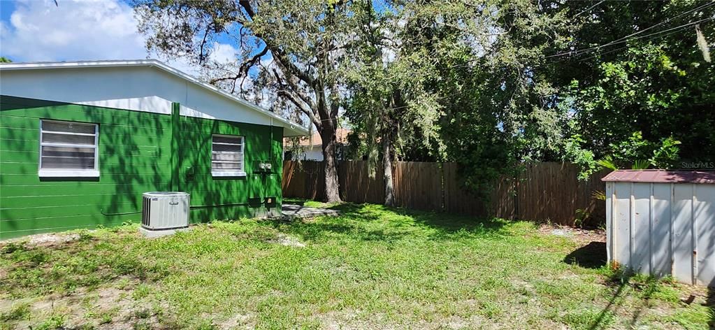 For Rent: $1,700 (2 beds, 1 baths, 700 Square Feet)