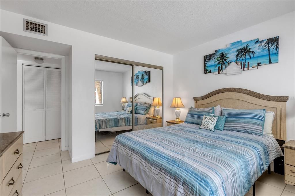 En Venta: $126,900 (1 camas, 1 baños, 710 Pies cuadrados)