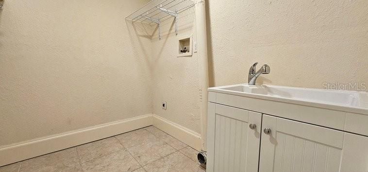 В аренду: $3,500 (3 спален, 3 ванн, 2096 Квадратных фут)