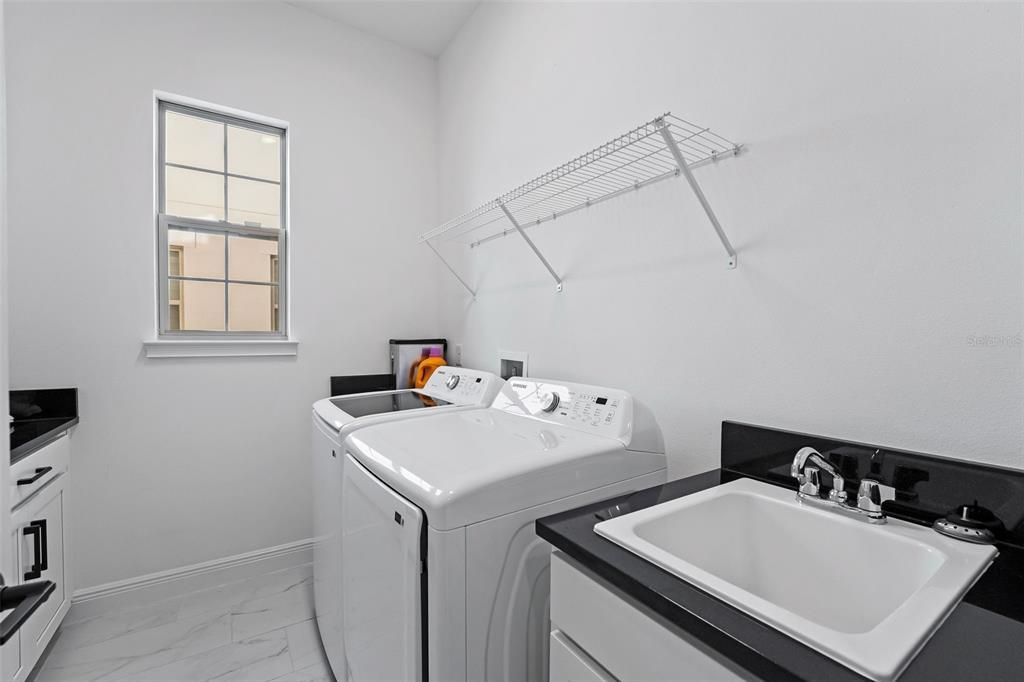 For Rent: $4,200 (4 beds, 4 baths, 3437 Square Feet)