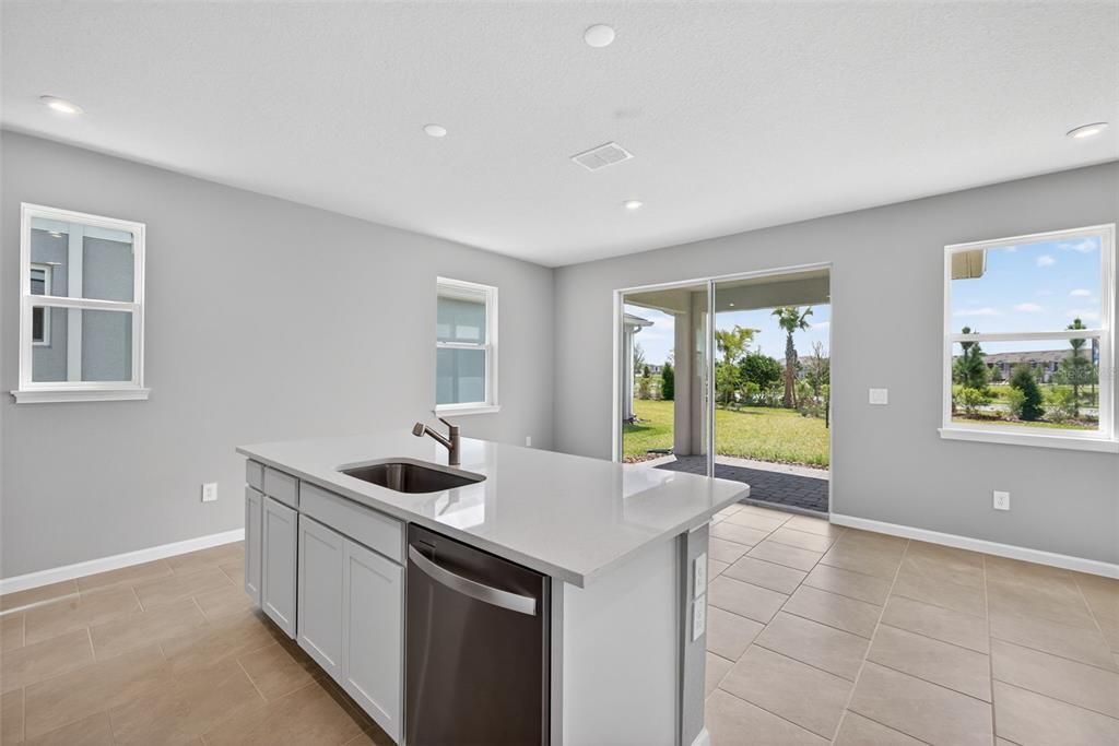 For Sale: $371,120 (3 beds, 2 baths, 1923 Square Feet)