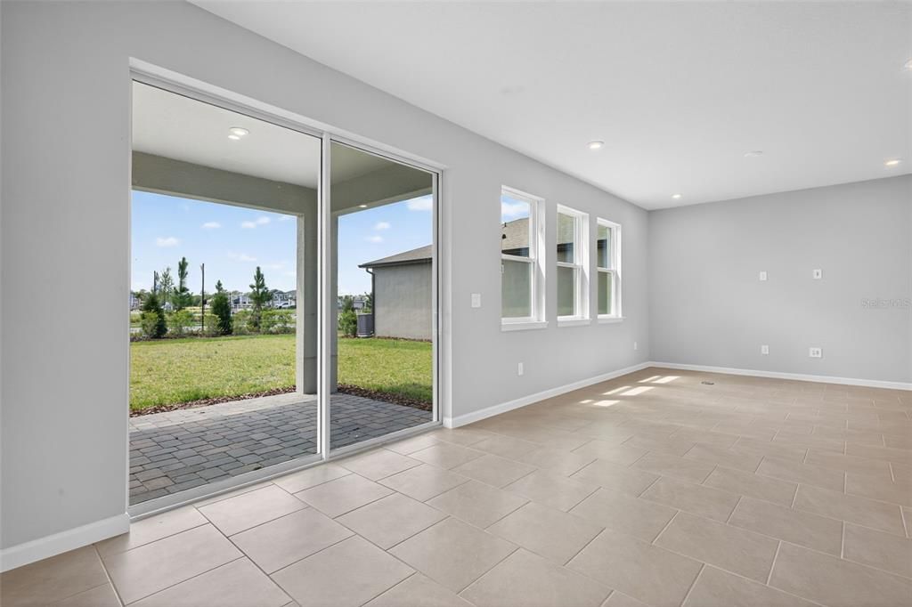 For Sale: $371,120 (3 beds, 2 baths, 1923 Square Feet)