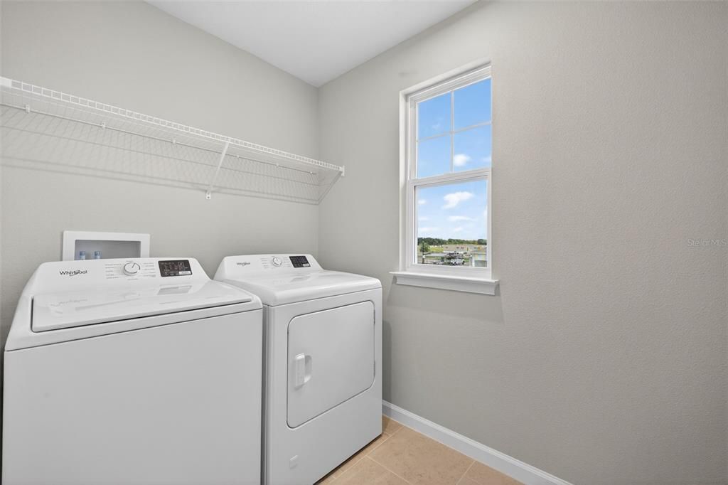 For Sale: $371,120 (3 beds, 2 baths, 1923 Square Feet)