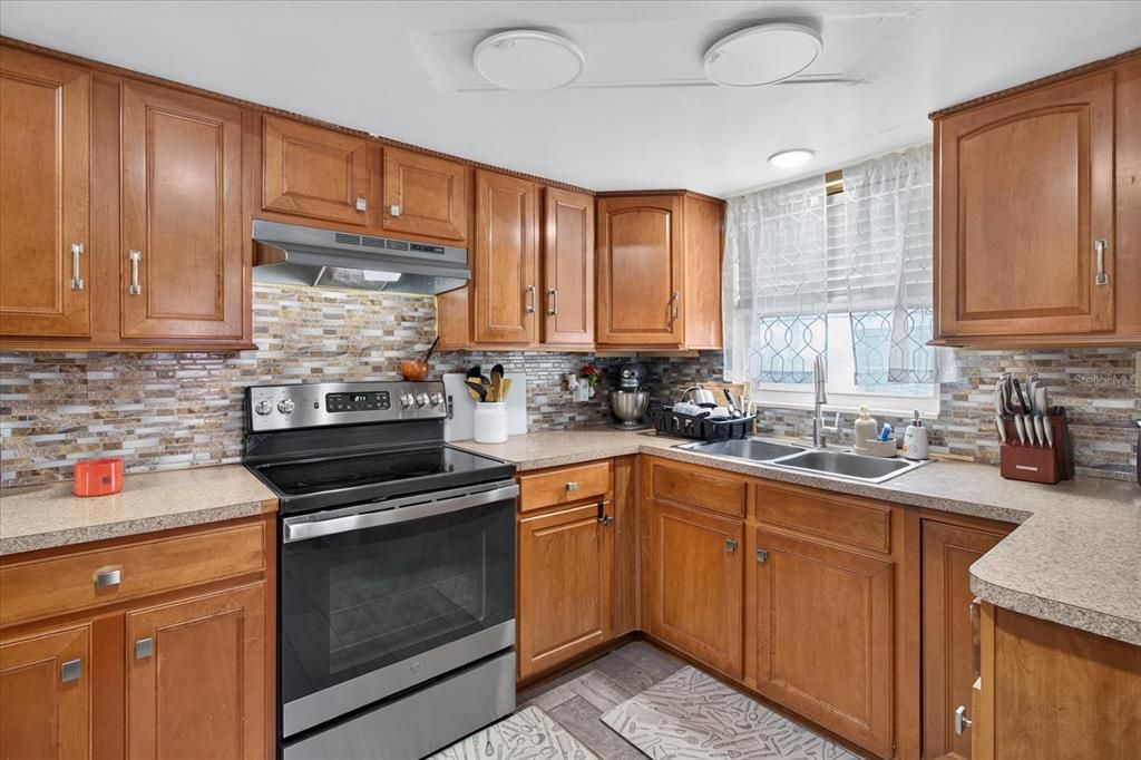 En Venta: $230,000 (3 camas, 1 baños, 1004 Pies cuadrados)