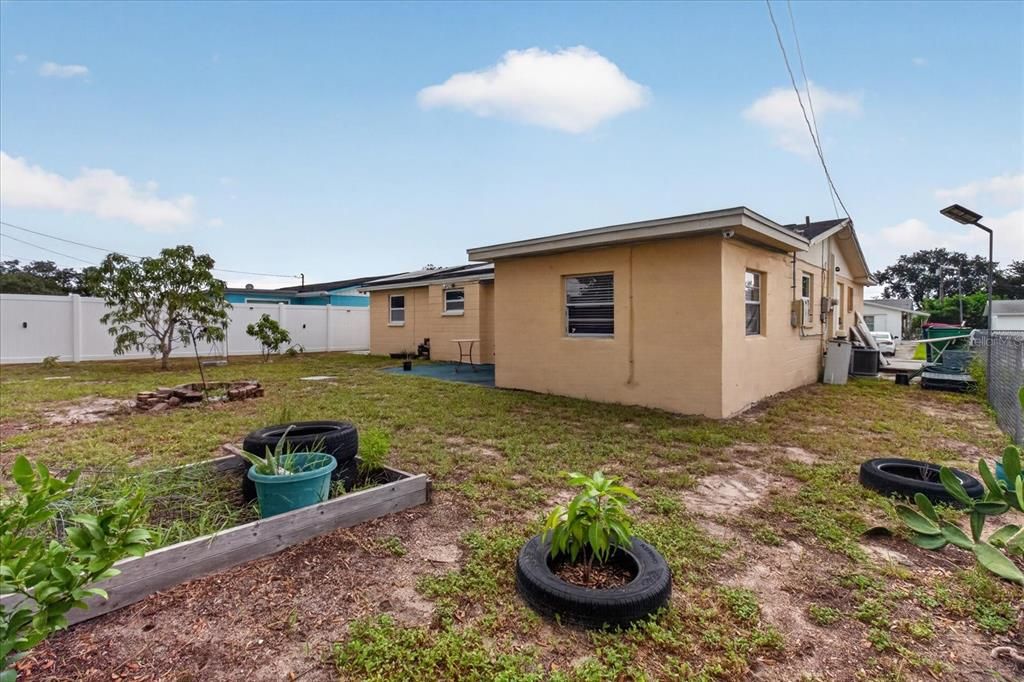 En Venta: $230,000 (3 camas, 1 baños, 1004 Pies cuadrados)