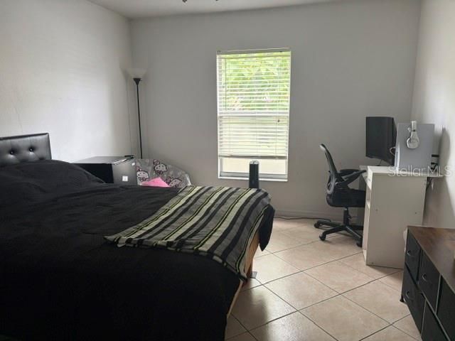 En Venta: $365,000 (3 camas, 2 baños, 1367 Pies cuadrados)