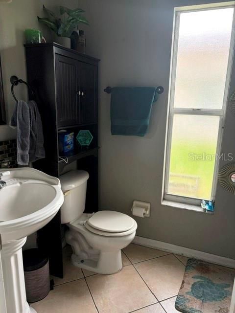 En Venta: $365,000 (3 camas, 2 baños, 1367 Pies cuadrados)