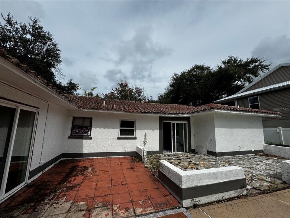 En Venta: $399,000 (3 camas, 2 baños, 1368 Pies cuadrados)