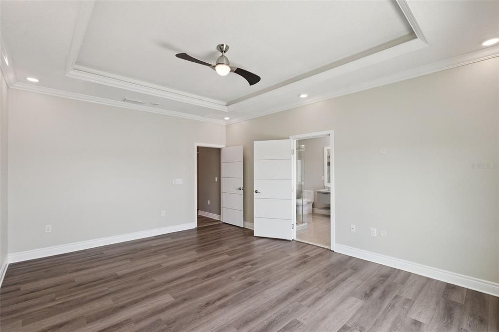 For Sale: $380,000 (3 beds, 2 baths, 2281 Square Feet)