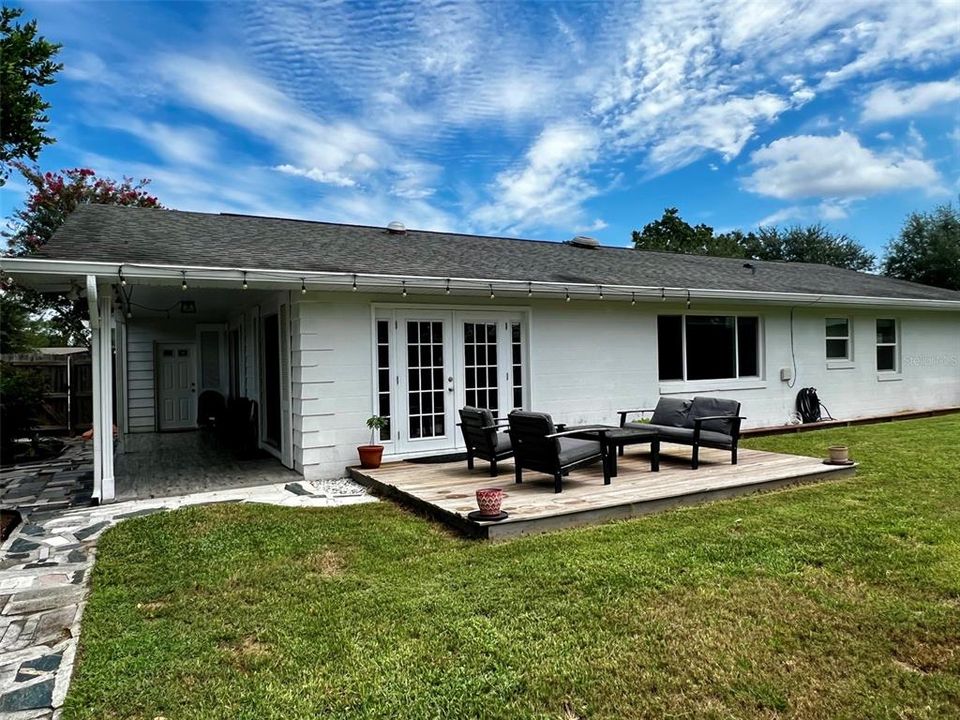 For Sale: $475,000 (2 beds, 2 baths, 1438 Square Feet)