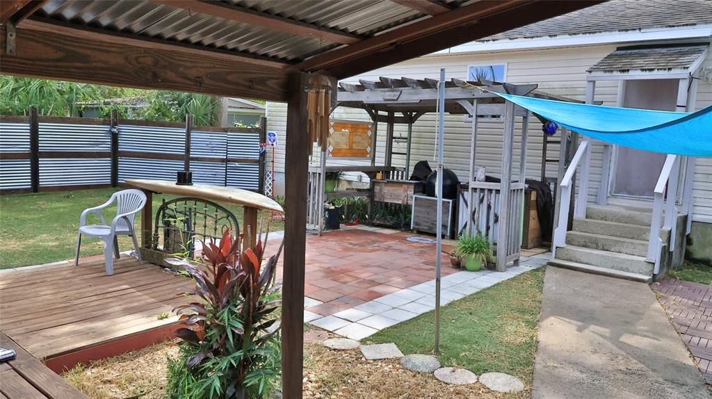 En Venta: $278,000 (2 camas, 2 baños, 1040 Pies cuadrados)