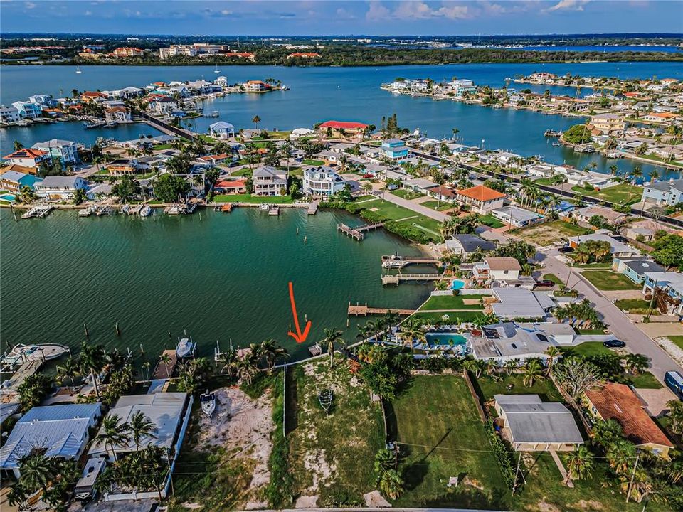 En Venta: $795,000 (0.17 acres)