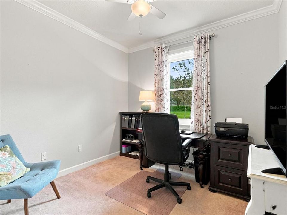For Sale: $345,000 (3 beds, 2 baths, 1693 Square Feet)