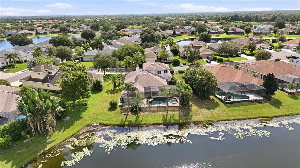 For Sale: $649,900 (4 beds, 2 baths, 2906 Square Feet)