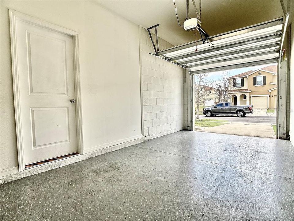 En Renta: $2,800 (4 camas, 3 baños, 1782 Pies cuadrados)