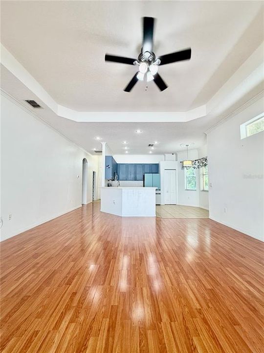 В аренду: $2,200 (3 спален, 2 ванн, 1609 Квадратных фут)