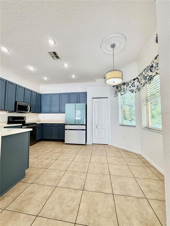 В аренду: $2,200 (3 спален, 2 ванн, 1609 Квадратных фут)