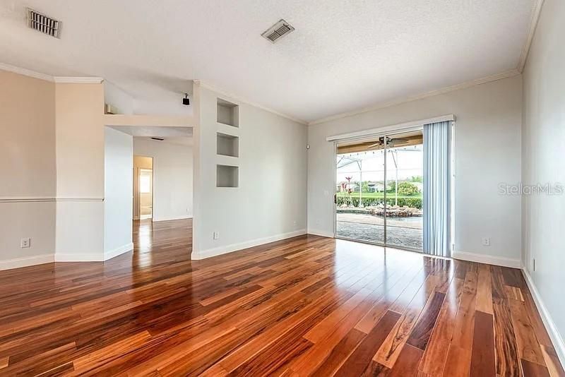 For Rent: $4,000 (4 beds, 2 baths, 2277 Square Feet)
