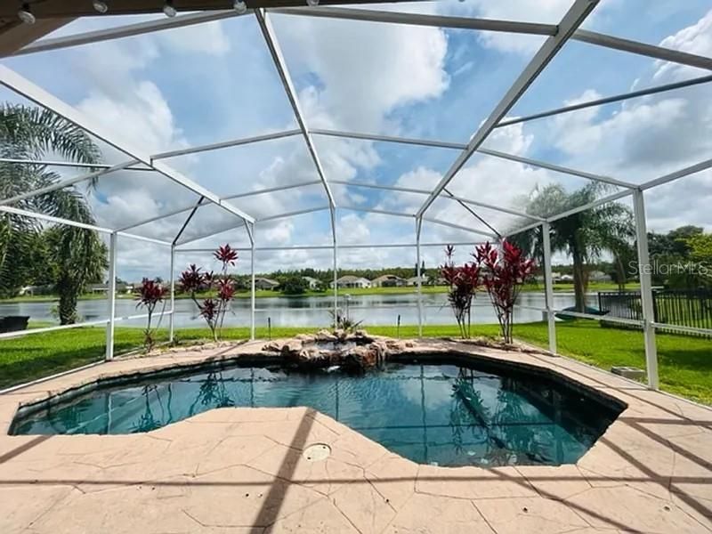 For Rent: $4,000 (4 beds, 2 baths, 2277 Square Feet)