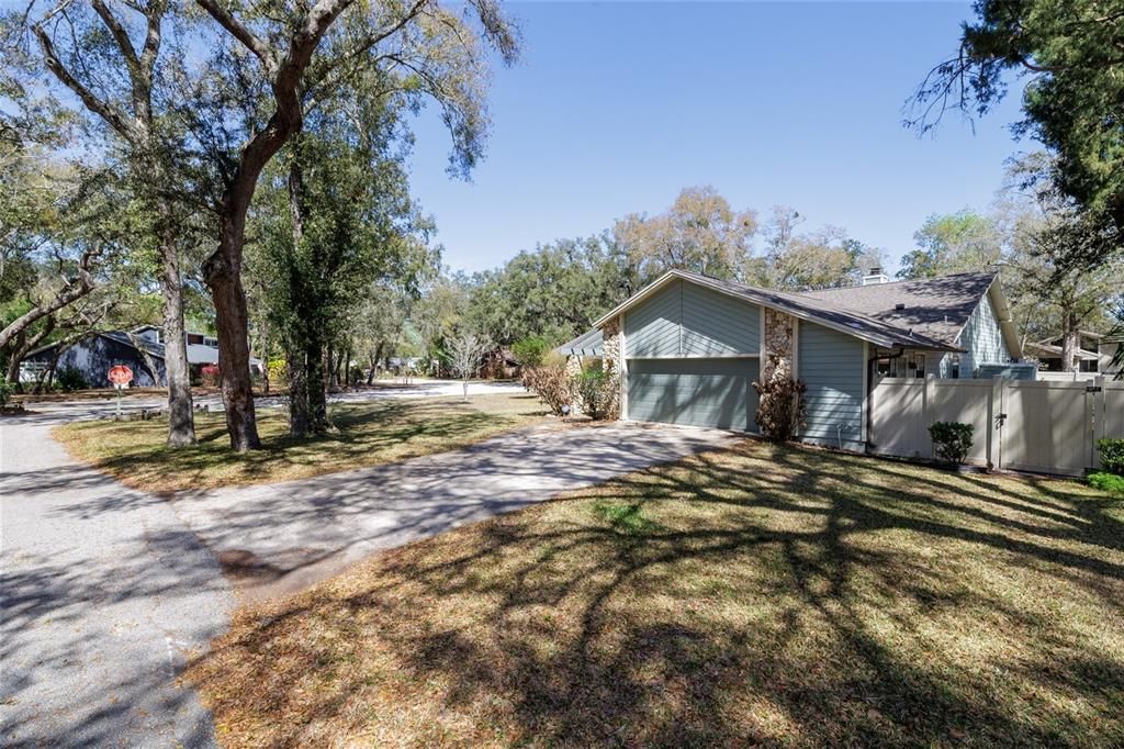 For Sale: $450,000 (5 beds, 3 baths, 2946 Square Feet)