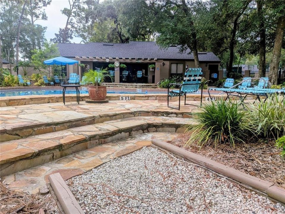 For Sale: $240,000 (2 beds, 2 baths, 1199 Square Feet)