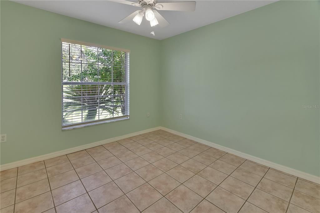 For Sale: $385,000 (3 beds, 2 baths, 1165 Square Feet)