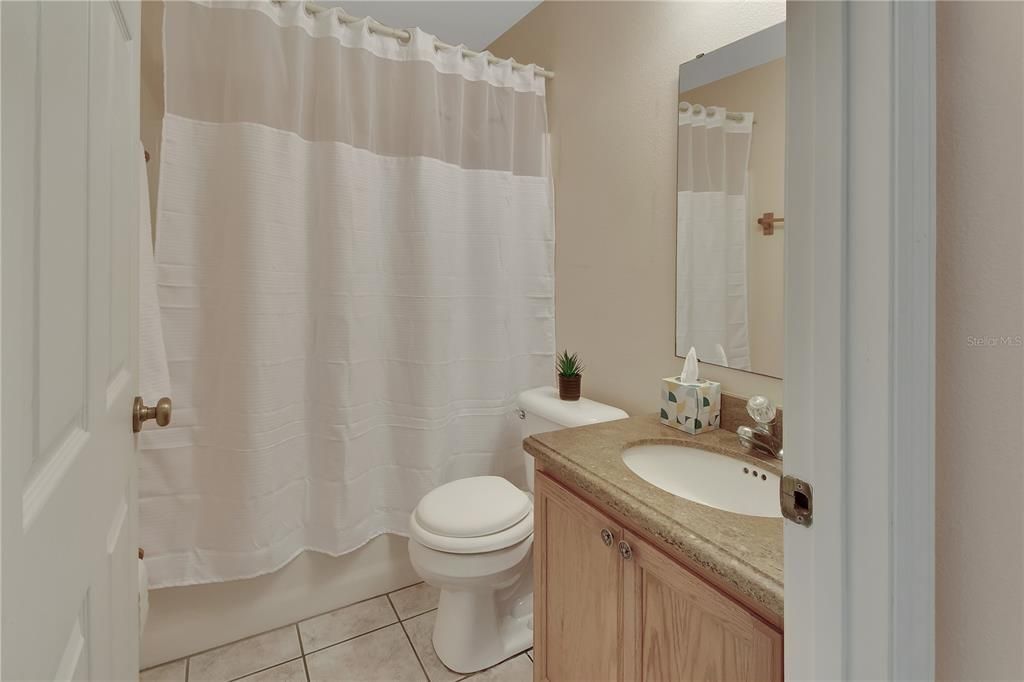 For Sale: $385,000 (3 beds, 2 baths, 1165 Square Feet)