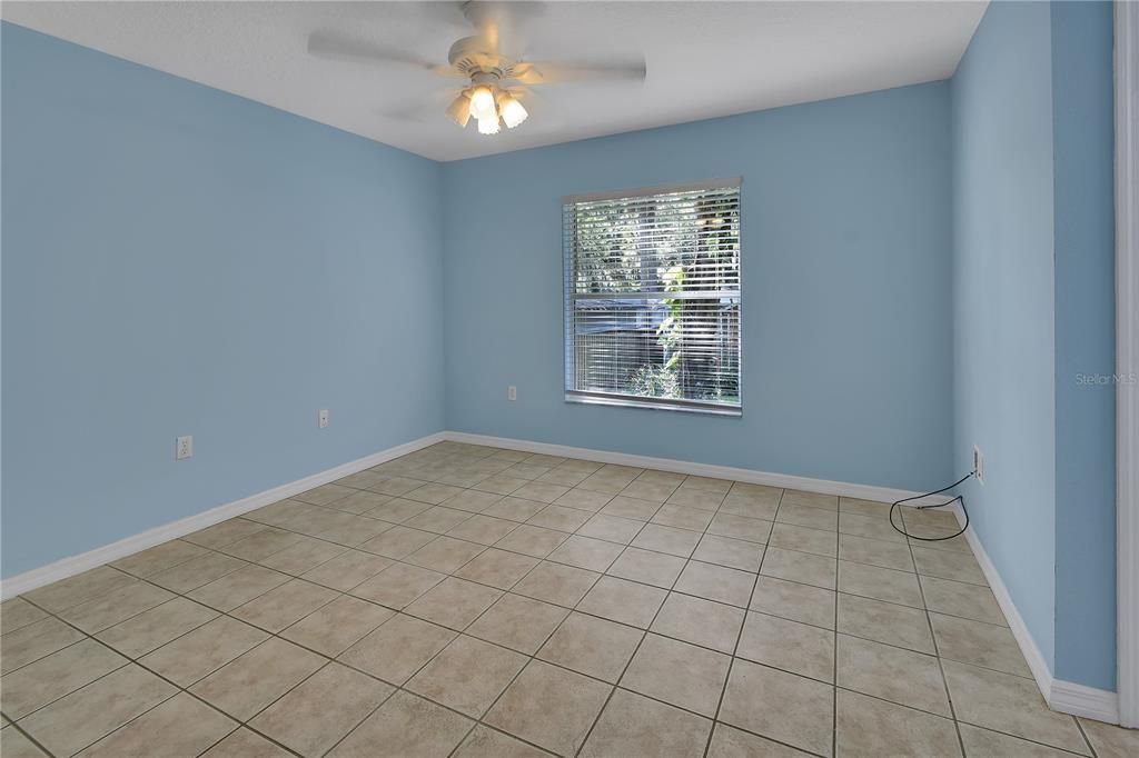 For Sale: $385,000 (3 beds, 2 baths, 1165 Square Feet)