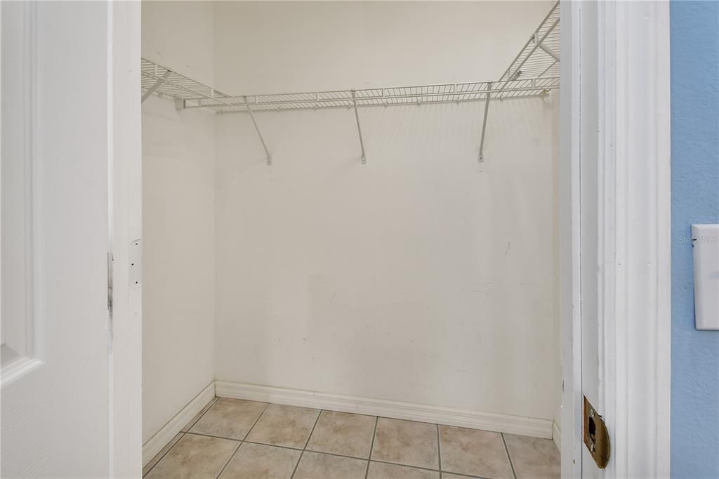 For Sale: $385,000 (3 beds, 2 baths, 1165 Square Feet)