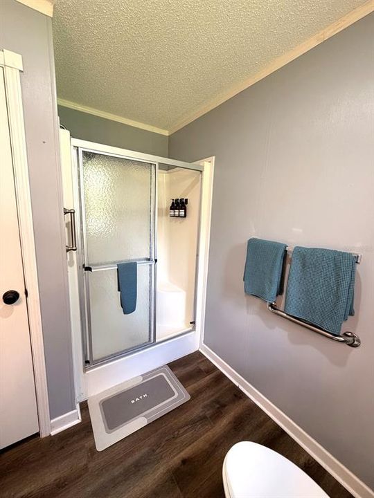 For Sale: $219,989 (2 beds, 2 baths, 1040 Square Feet)