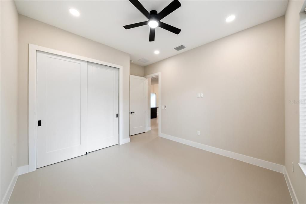 For Sale: $459,000 (3 beds, 2 baths, 1559 Square Feet)