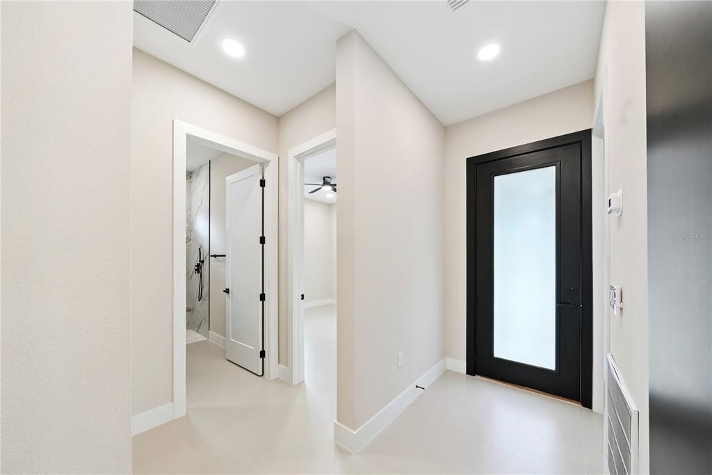 For Sale: $459,000 (3 beds, 2 baths, 1559 Square Feet)