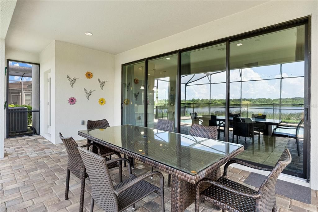 For Sale: $390,000 (4 beds, 4 baths, 2404 Square Feet)
