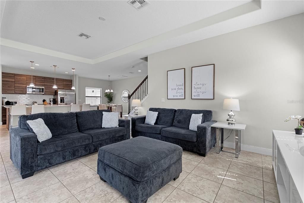 For Sale: $390,000 (4 beds, 4 baths, 2404 Square Feet)