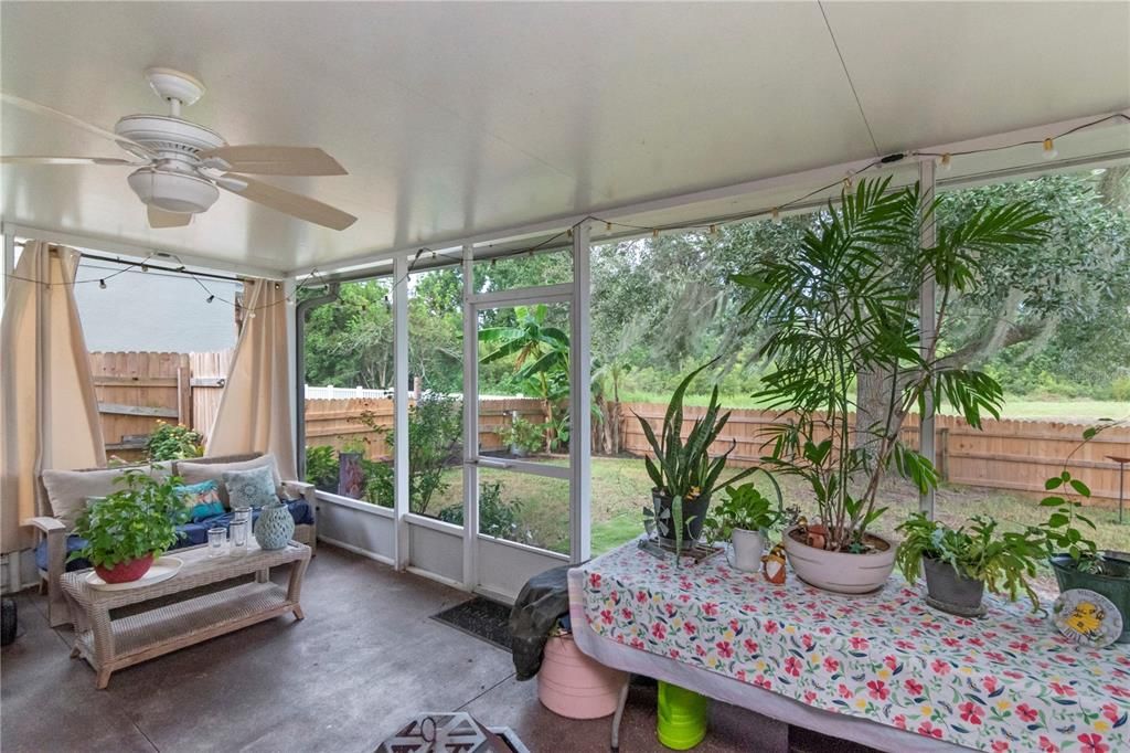 For Sale: $361,618 (3 beds, 2 baths, 2091 Square Feet)