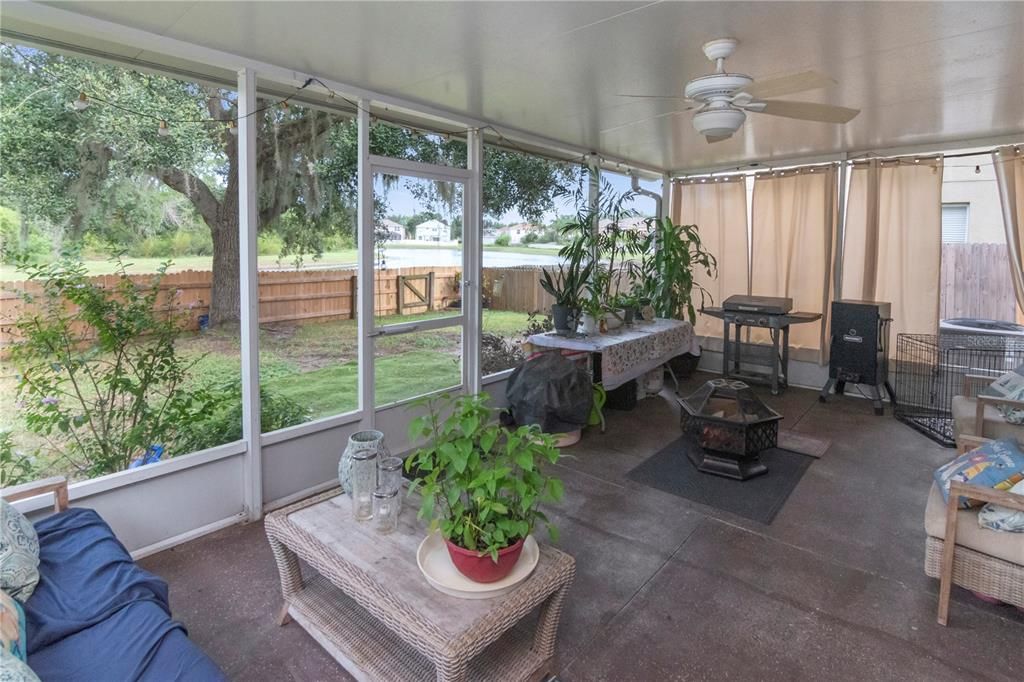 For Sale: $361,618 (3 beds, 2 baths, 2091 Square Feet)
