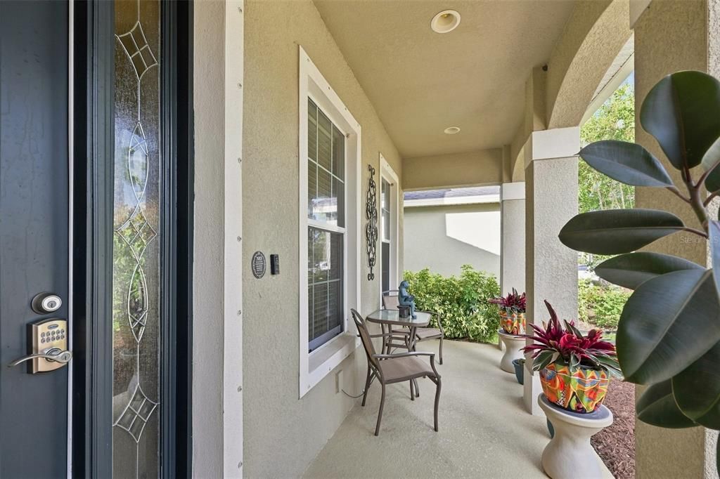 For Sale: $549,900 (5 beds, 3 baths, 3092 Square Feet)