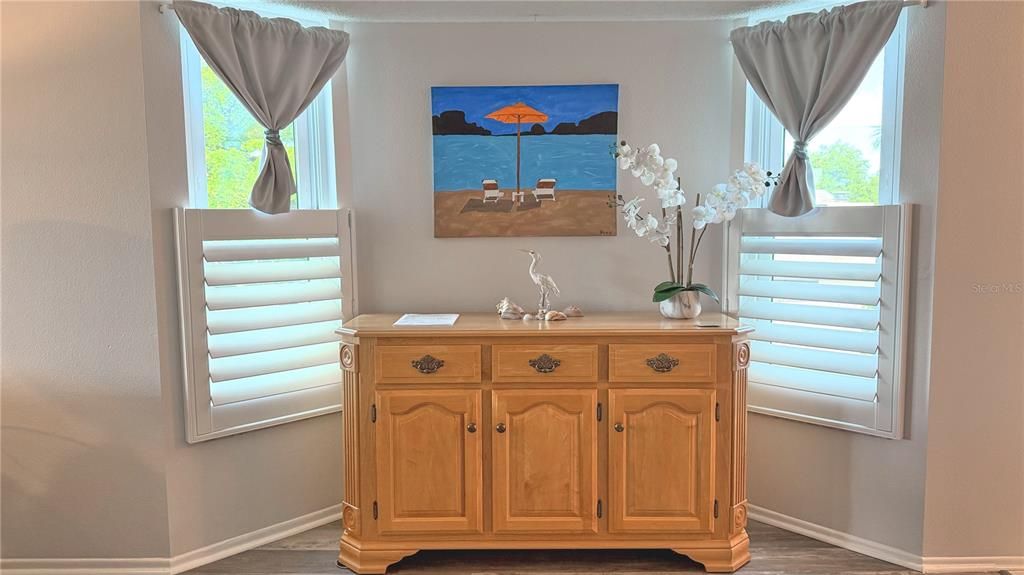 For Sale: $267,000 (2 beds, 2 baths, 1238 Square Feet)