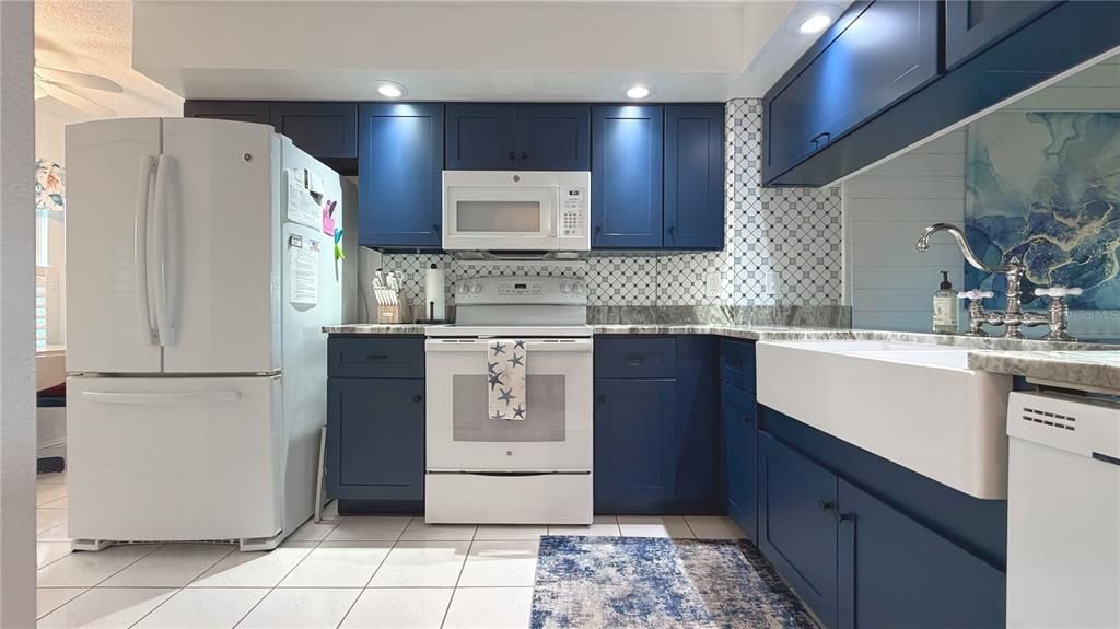 For Sale: $267,000 (2 beds, 2 baths, 1238 Square Feet)