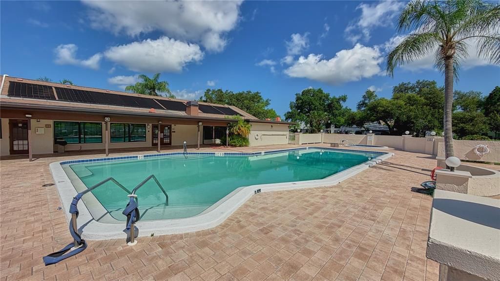 For Sale: $267,000 (2 beds, 2 baths, 1238 Square Feet)