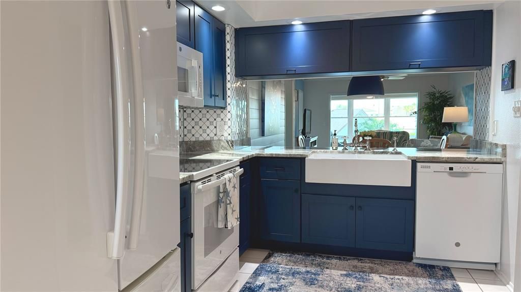For Sale: $267,000 (2 beds, 2 baths, 1238 Square Feet)