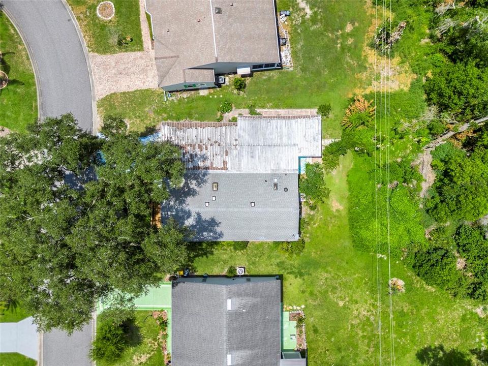For Sale: $195,000 (2 beds, 2 baths, 1296 Square Feet)