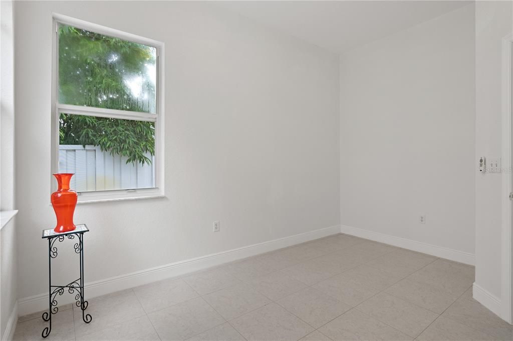 En Venta: $625,000 (3 camas, 2 baños, 2049 Pies cuadrados)