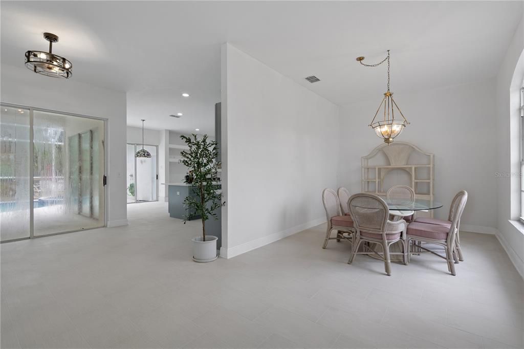 En Venta: $625,000 (3 camas, 2 baños, 2049 Pies cuadrados)