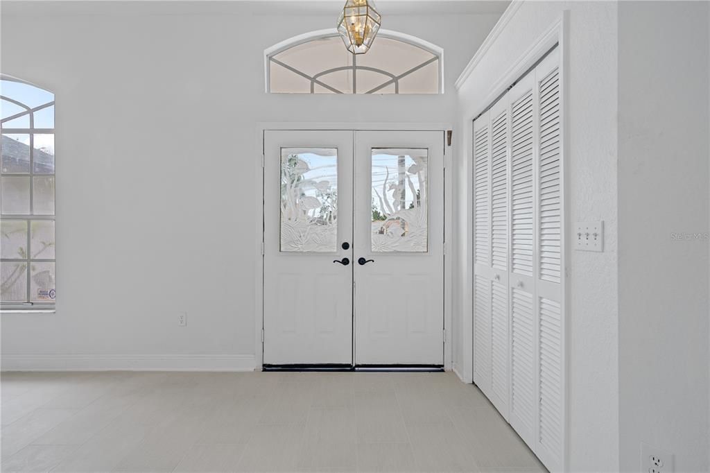 En Venta: $625,000 (3 camas, 2 baños, 2049 Pies cuadrados)