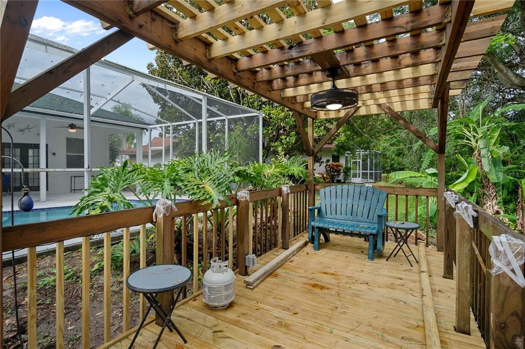 En Venta: $625,000 (3 camas, 2 baños, 2049 Pies cuadrados)