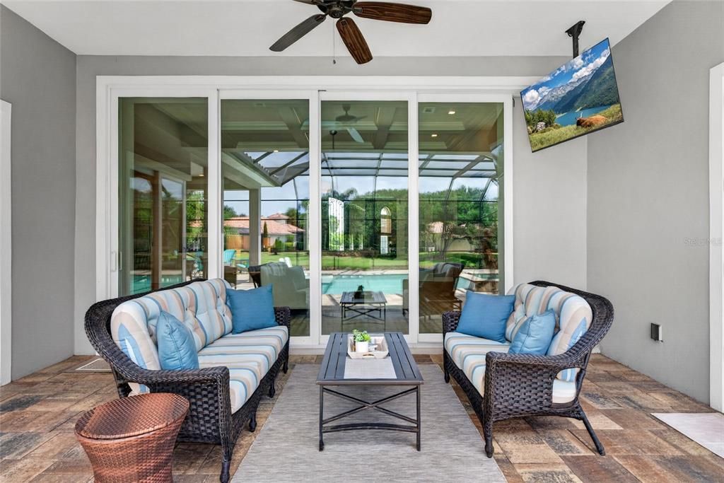 For Sale: $1,850,000 (4 beds, 3 baths, 3302 Square Feet)